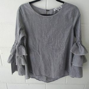 🩶 Wilde Pinstripe Ruffle 3/4 Sleeve Cotton Blose Size Large